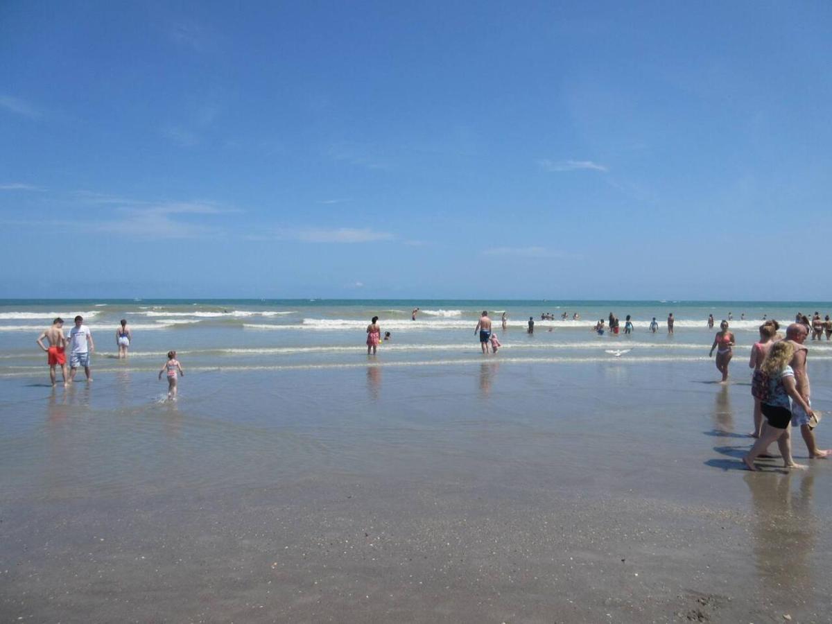 Cozy Beach Getaway Lägenhet Cape Canaveral Exteriör bild
